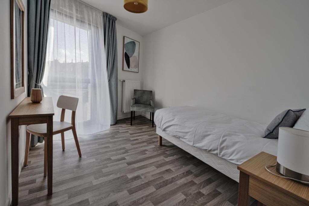 Domitys Le 225 Aparthotel Levallois-Perret Bagian luar foto