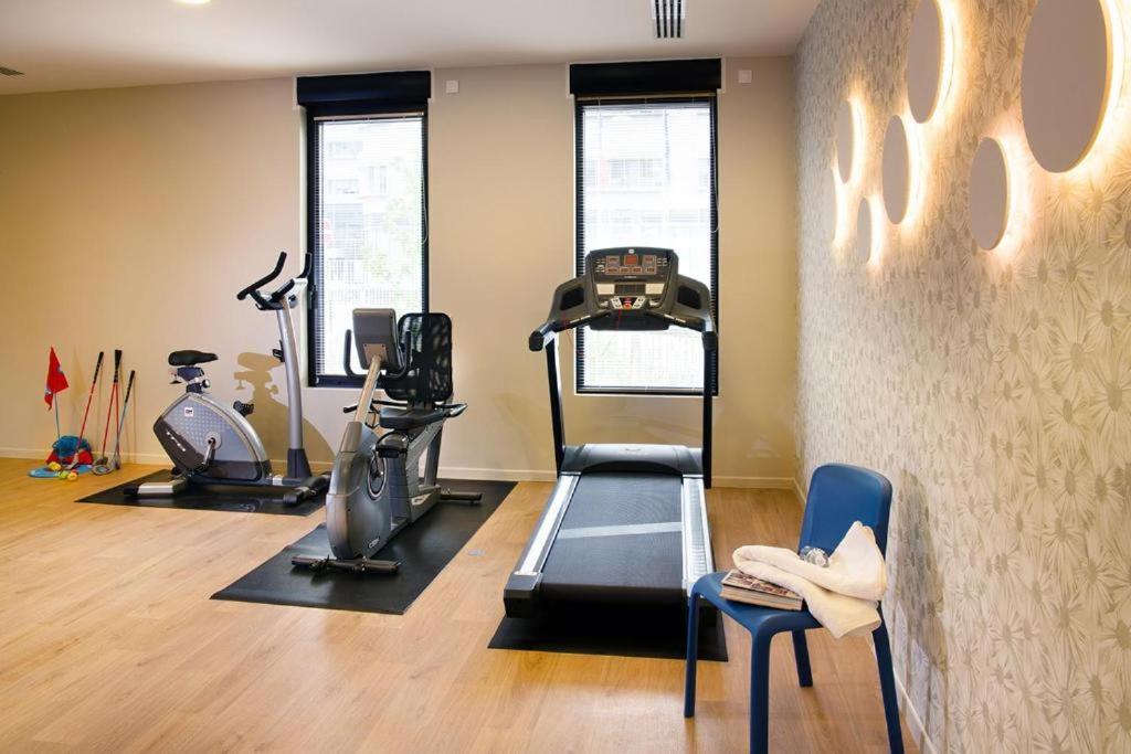 Domitys Le 225 Aparthotel Levallois-Perret Bagian luar foto